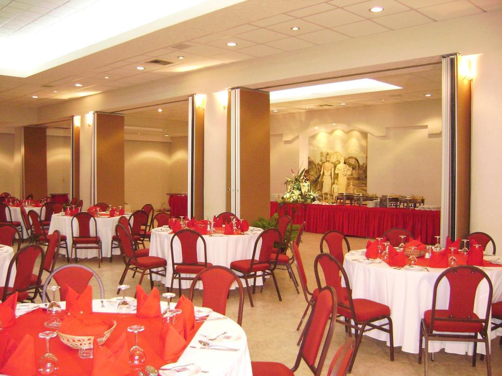 Hotel Los Cocos Четумал Екстериор снимка